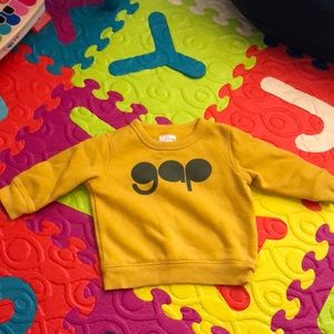Gap Sweatshirt ( baby)